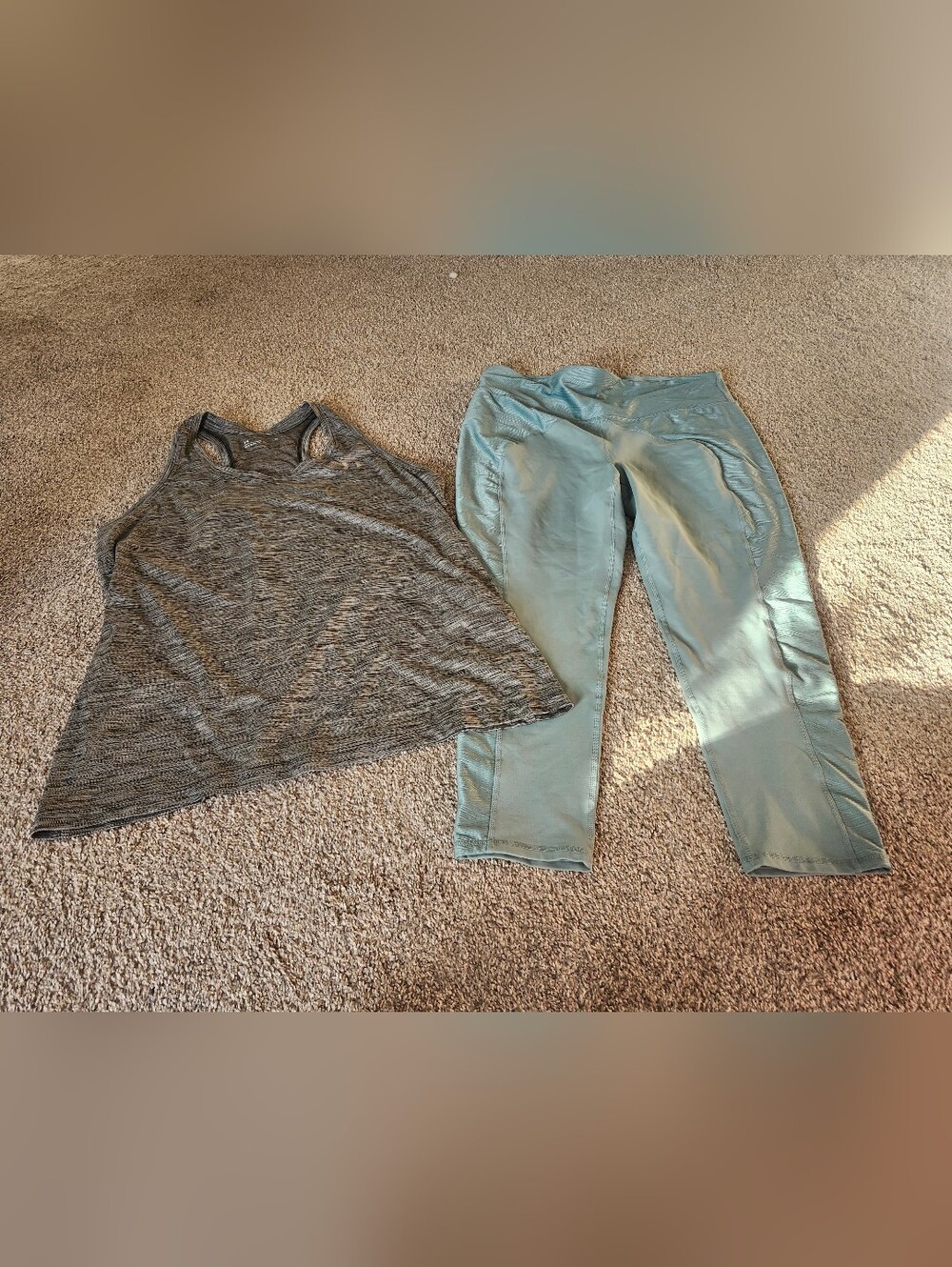 Women’s Underarmour Top And MTA Pants Set Size 1X